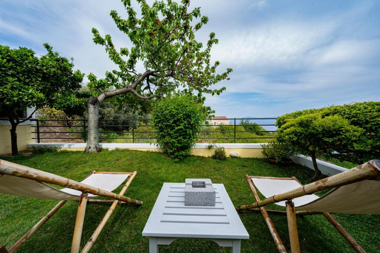 Sea Path Apartment PalaiónTsiflíkion Eksteriør billede